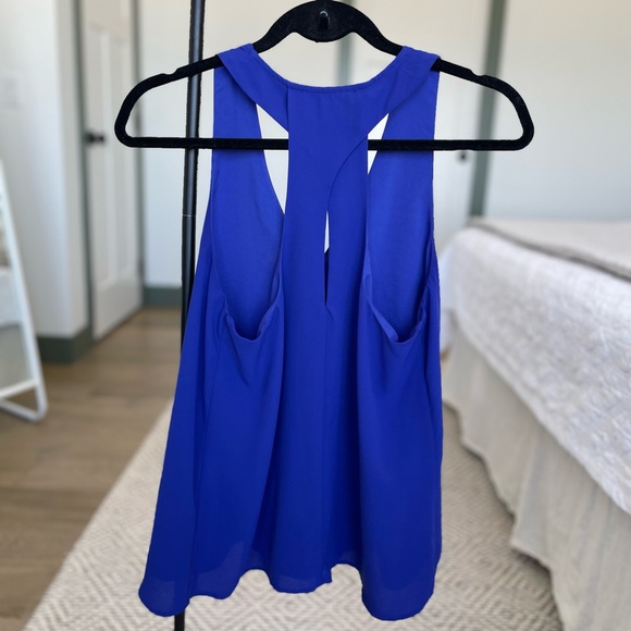 Banana Republic cobalt tank. - Picture 3 of 3